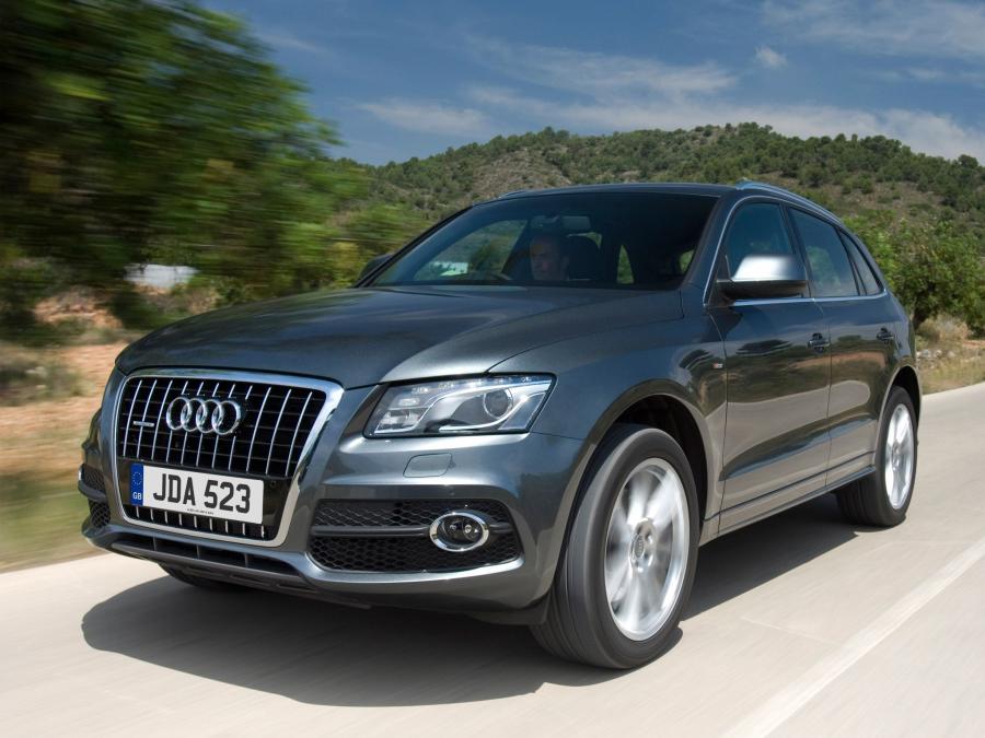  Audi Q5 3.2 Quattro S-Line (8R) 2009 года  (UK) (фото 2 из 6)